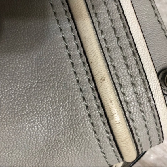 Kate Spade Rianne Pratt Street leather crossbody bag in gray leather - Picture 8 of 12